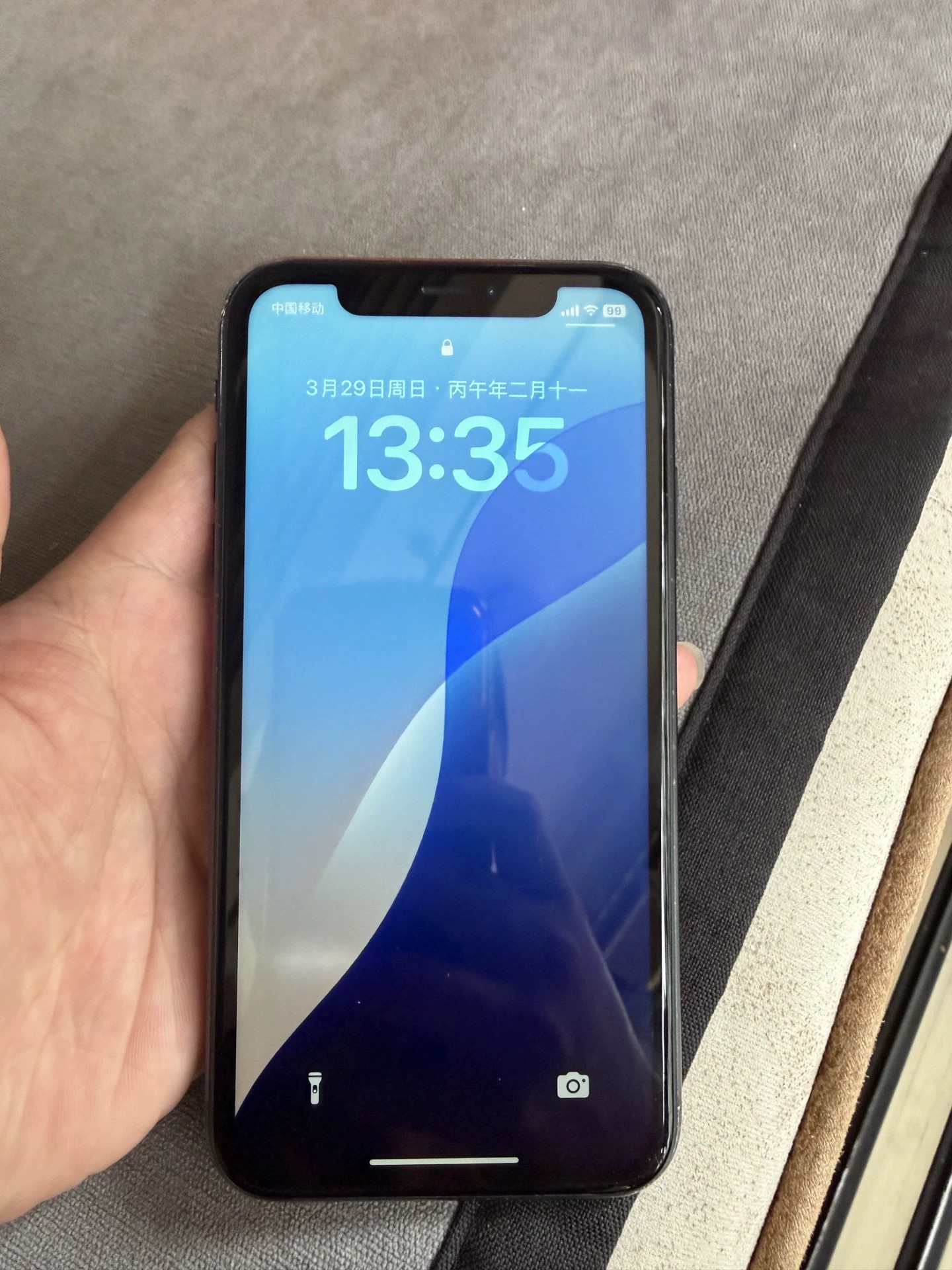 iPhone13裸机黑色功能正常仅900